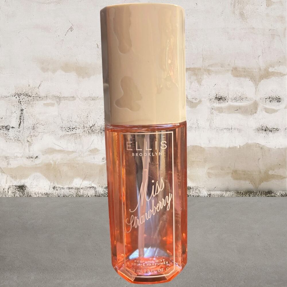 Ellis Brooklyn $26 MISS STRAWBERRY Mist NEW